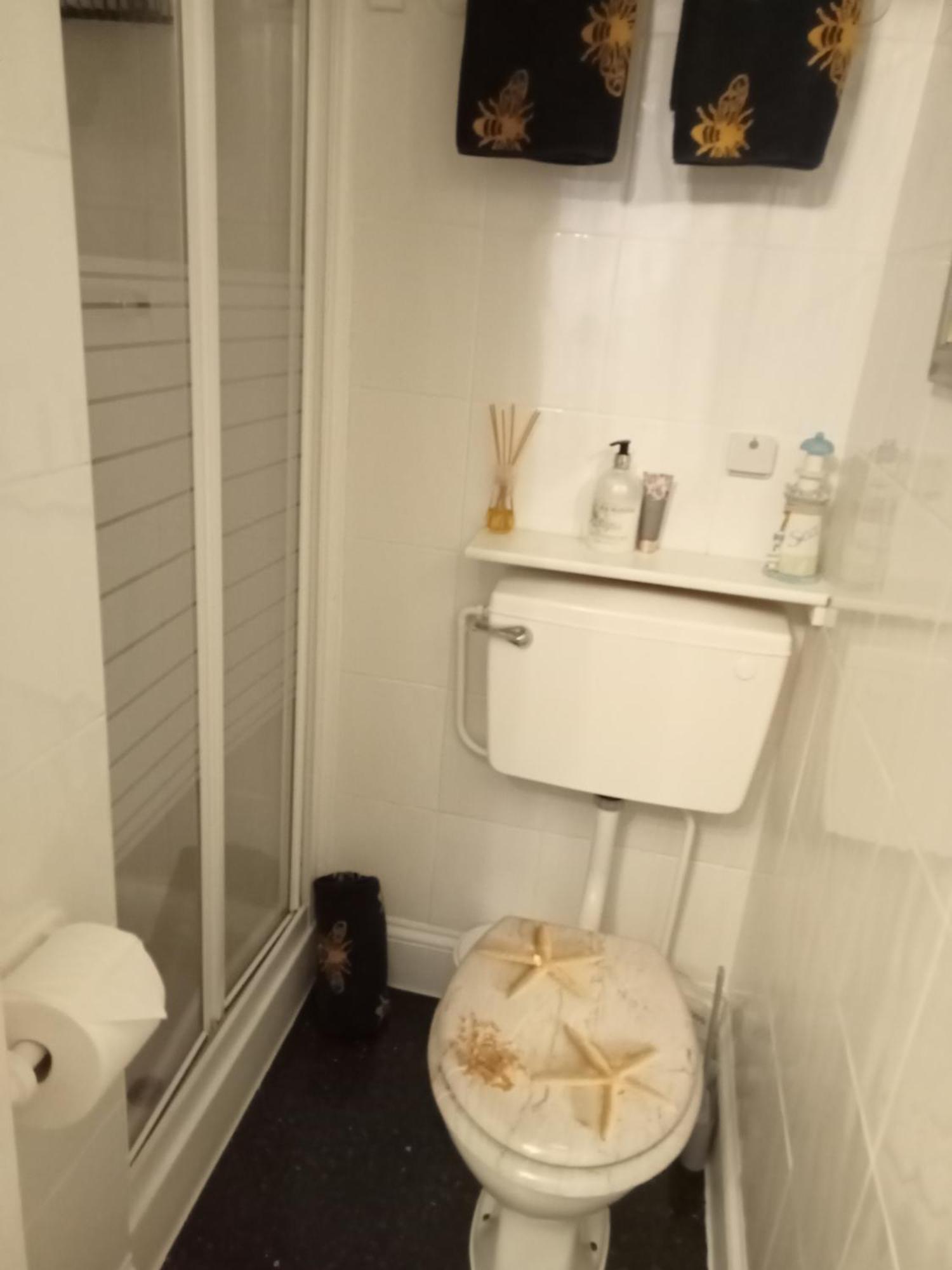 Marjune Guest House Weymouth Esterno foto