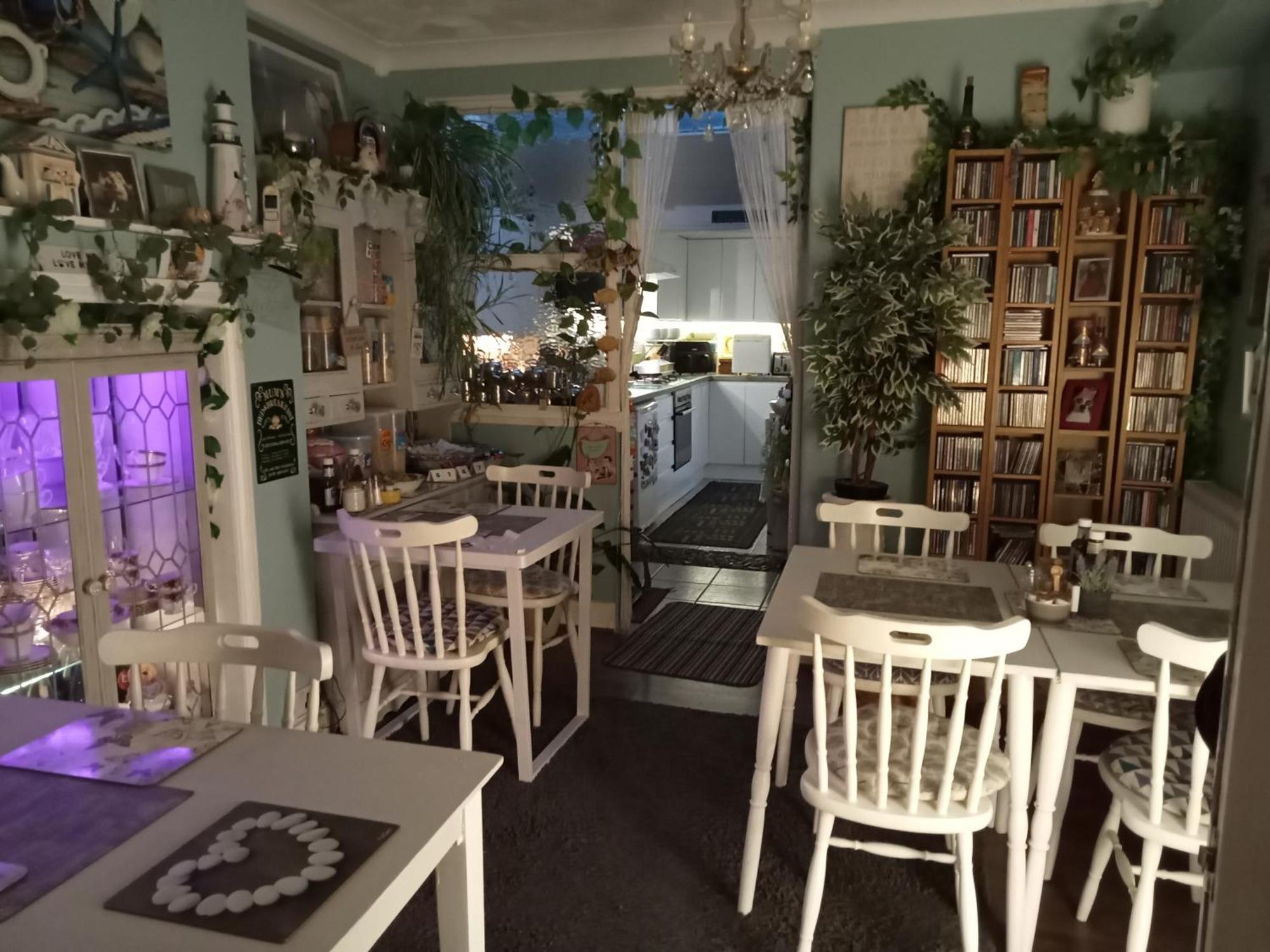 Marjune Guest House Weymouth Esterno foto