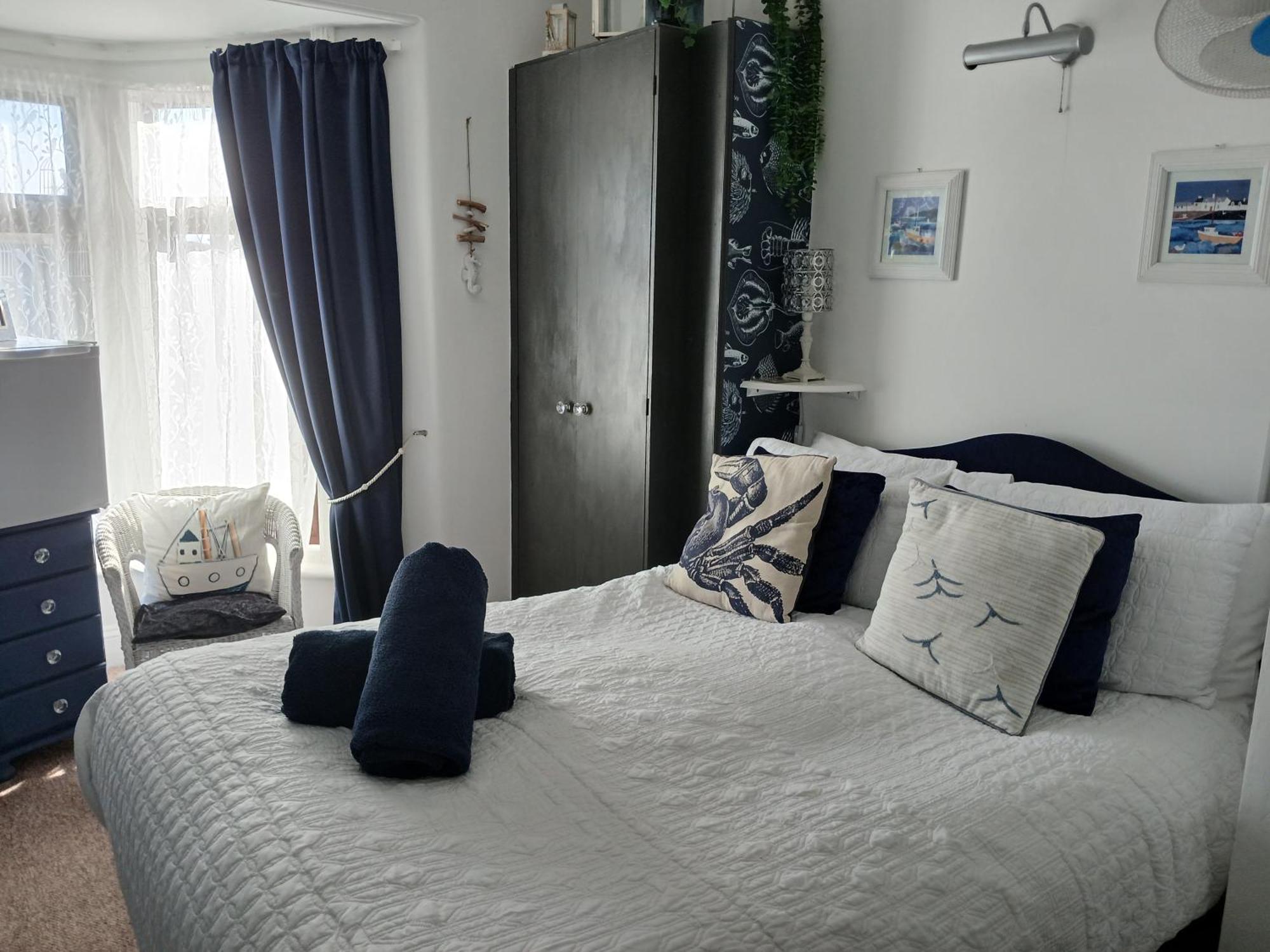 Marjune Guest House Weymouth Esterno foto